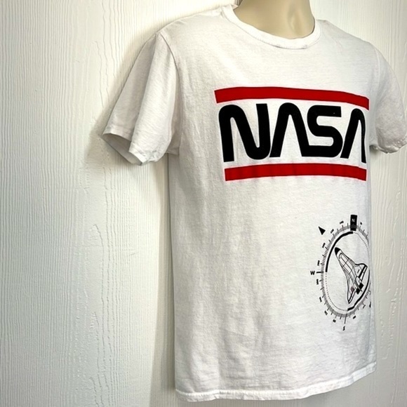 NASA - Space Ship Double Sided NASA Graphic Short Sleeve T Shirt Size Small - Picture 4 of 13